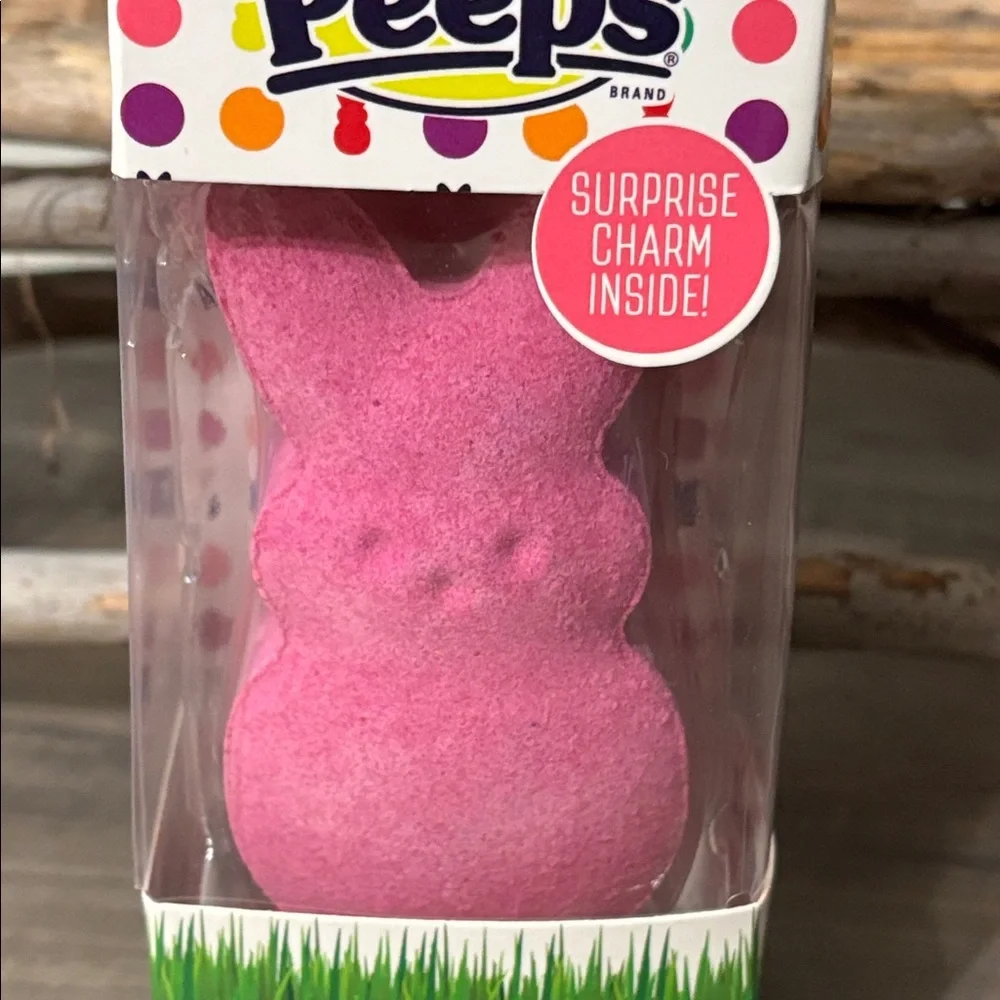 Peeps Strawberry Marshmallow Scented Bath Bomb Surprise Charm Inside NEW
